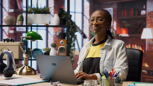 We Know You Have a Side Gig — Let’s Make It Work Smarter